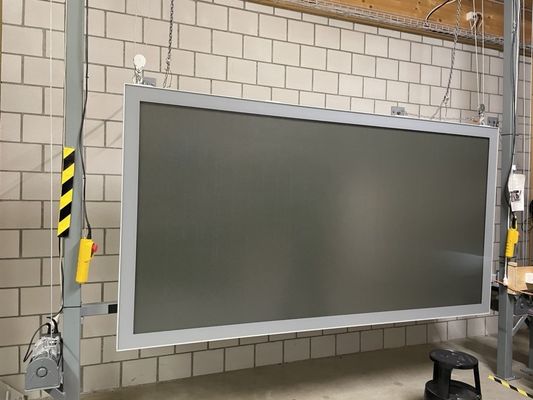 야외 고 밝기 에너지 절약 GOB P1.875mm 철 상자 방수 광고 기계 에피스타 LED 칩
