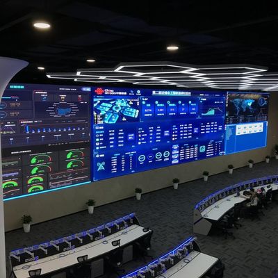 좋은 가격 3840Hz 해상도 실내 고정 LED 디스플레이 Gspark 상용 광고용 고화질 온라인으로