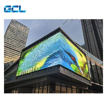 IP65 방수, 8000 니트 밝기, 맨눈 3D 효과를 위한 45° 경사 디자인의 옥외 광고 LED 디스플레이